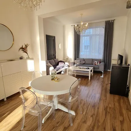 Charmante Maison Familiale *